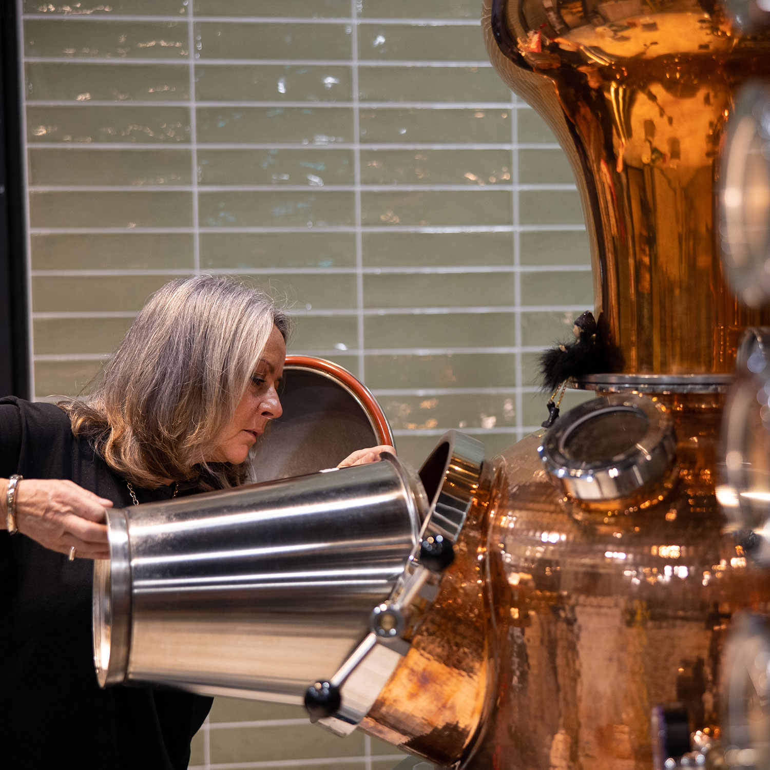 Barb Grossenbacher, Edelwhite Gin