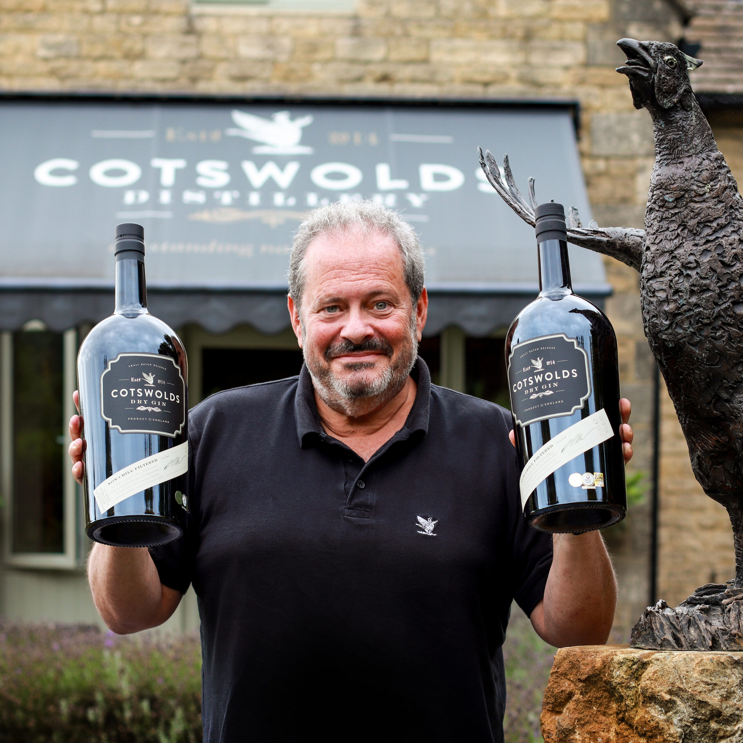 Daniel with gin magnums