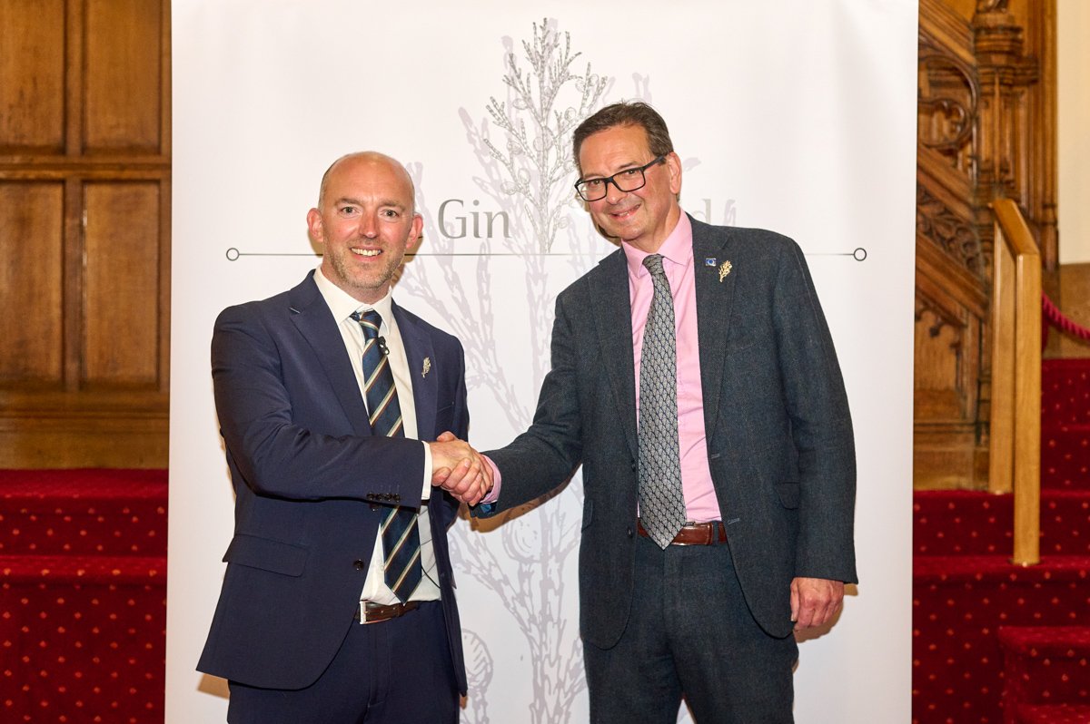 Pal Gleed, Director General of the Gin Guild with his outgoing predecessor, Nicholas Cook