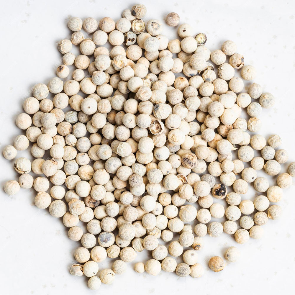 White peppercorn - a botanical used in the production of gin